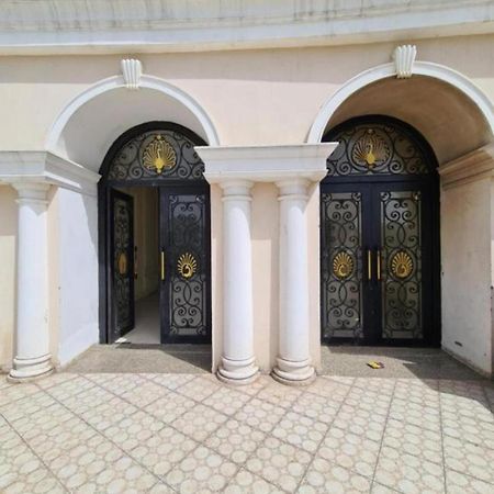 Lord Krishna Place Vrindāvan Exterior photo